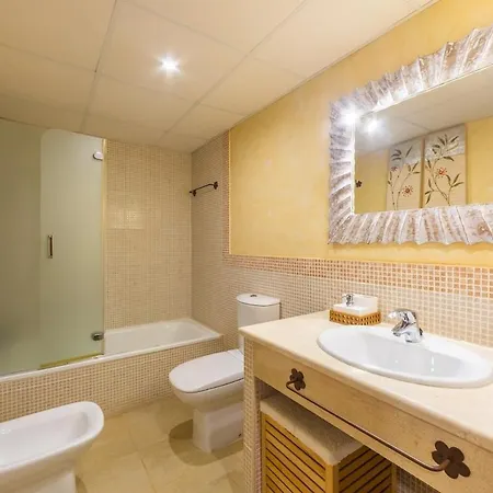 Apartment Sol Y Mar - By Rent - Jacuzzi Optional For Extra Fee Tarifa